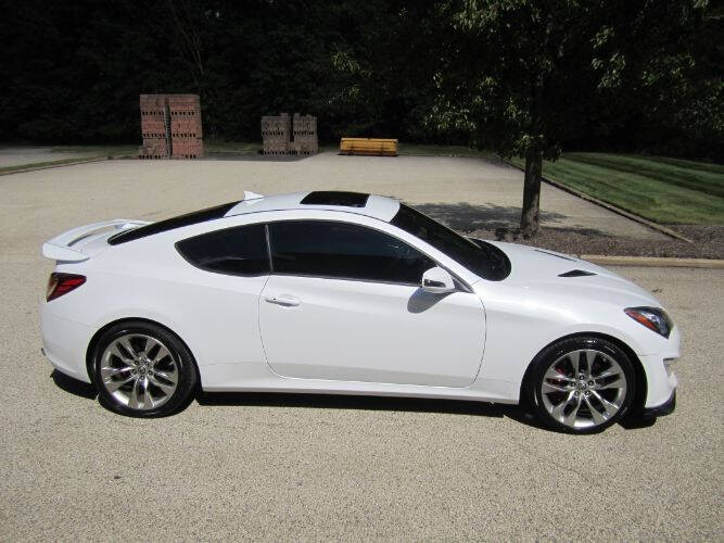 2016 Hyundai Genesis Coupe