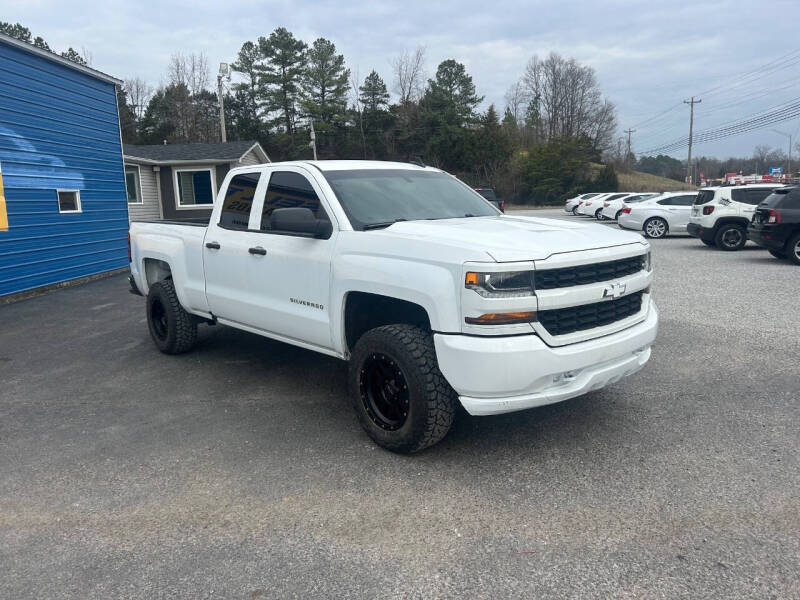 2018 Chevrolet Silverado 1500 Custom