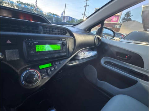 2012 Toyota Prius c