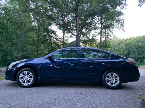 2010 Nissan Altima for sale at Garber Motors in Midlothian VA