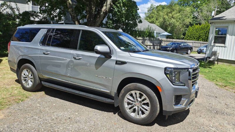 2024 GMC Yukon XL SLT