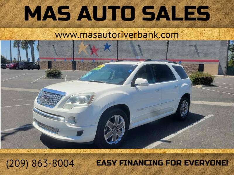 2011 GMC Acadia Denali's photo