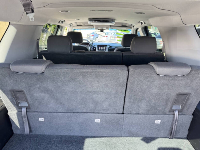 2016 GMC Yukon XL SLE