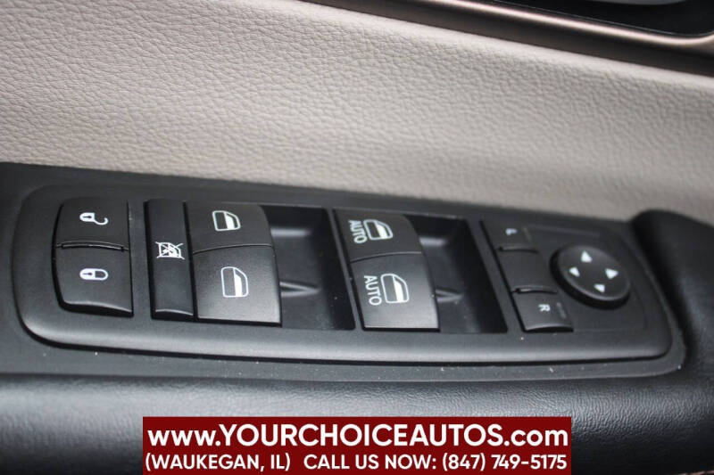 2017 Chrysler Pacifica LX