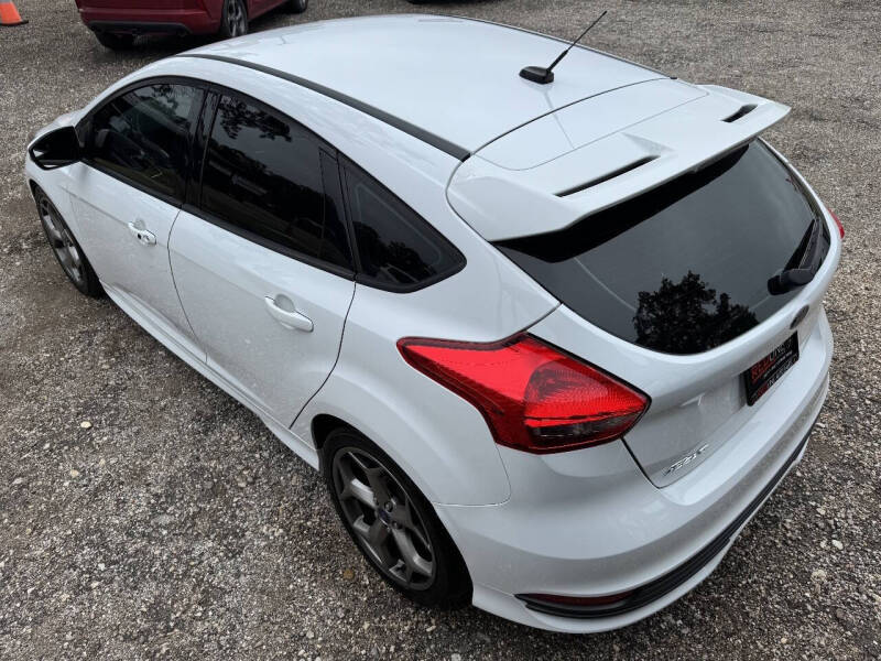 2018 Ford Focus ST