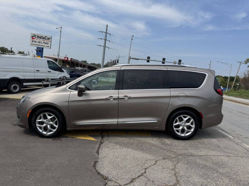 2018 Chrysler Pacifica Touring L