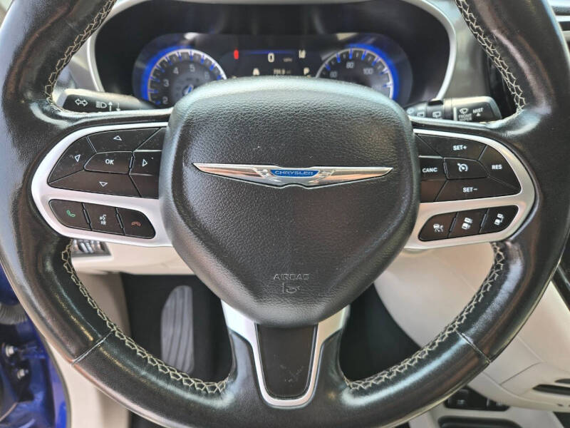 2021 Chrysler Pacifica Touring L