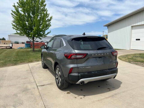 2025 Ford Escape Platinum
