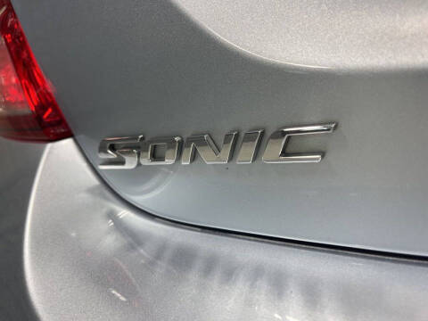 2017 Chevrolet Sonic LT Auto