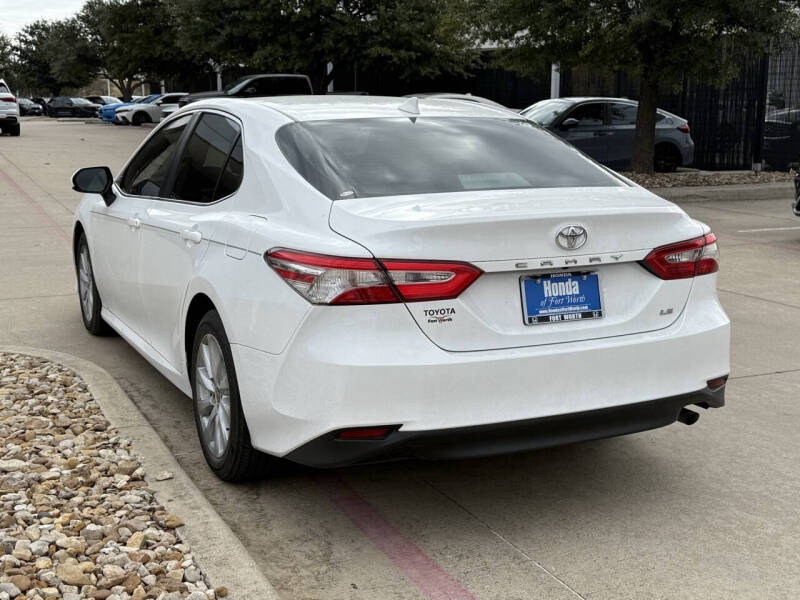2020 Toyota Camry LE