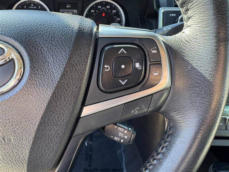 2016 Toyota Camry XLE