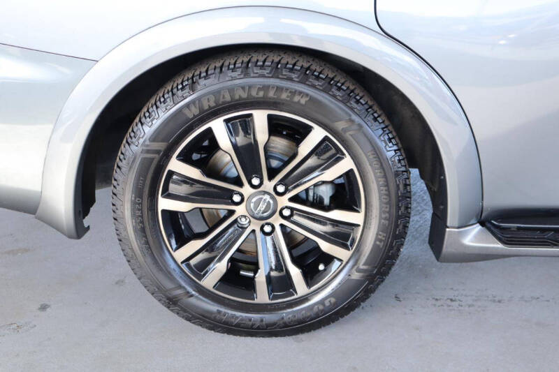 2017 Nissan Armada Platinum