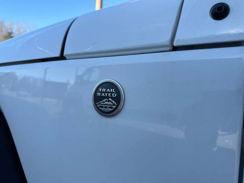 2017 Jeep Wrangler Sport