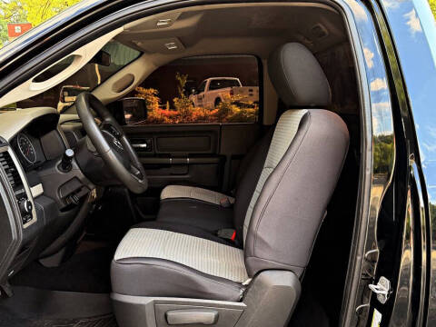 2012 RAM 1500 ST