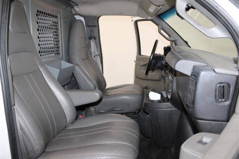 2023 Chevrolet Express 2500