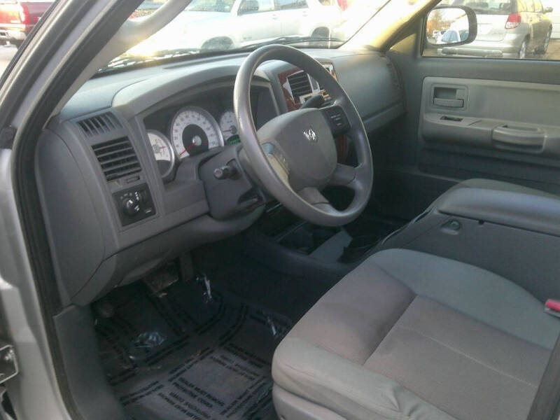 2005 Dodge Dakota SLT