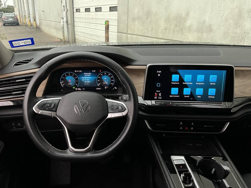 2025 Volkswagen Atlas SE 4Motion