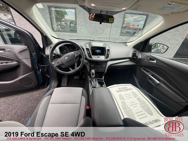 2019 Ford Escape SE
