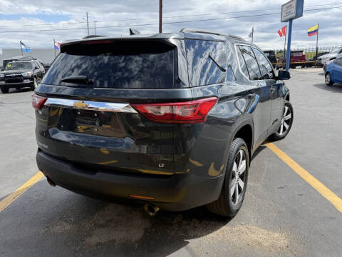 2020 Chevrolet Traverse LT Leather