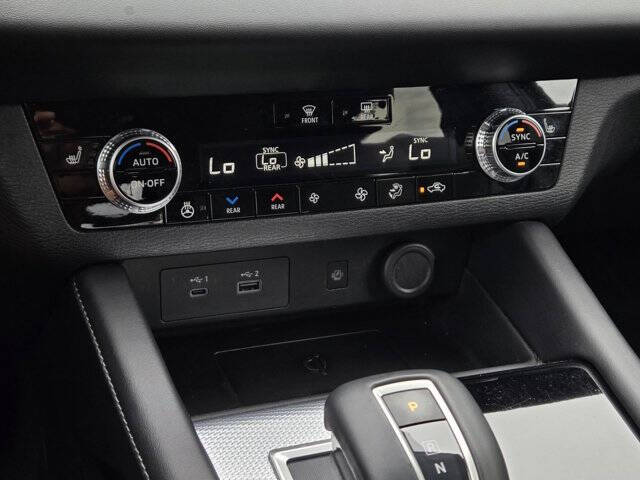 2024 Mitsubishi Outlander SEL
