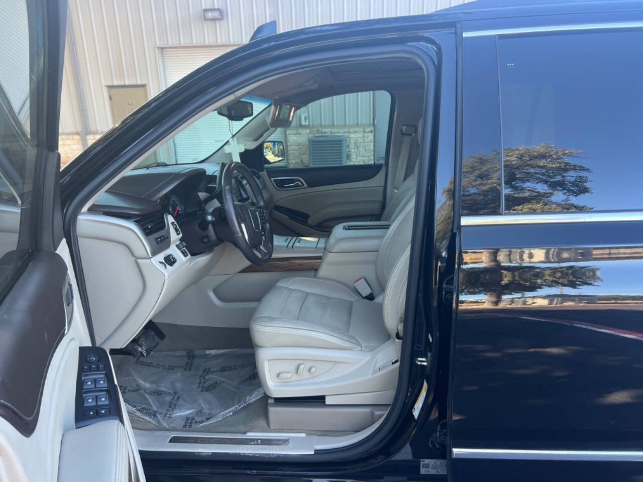 2019 GMC Yukon for sale at AUSTIN PREMIER AUTO in Austin, TX