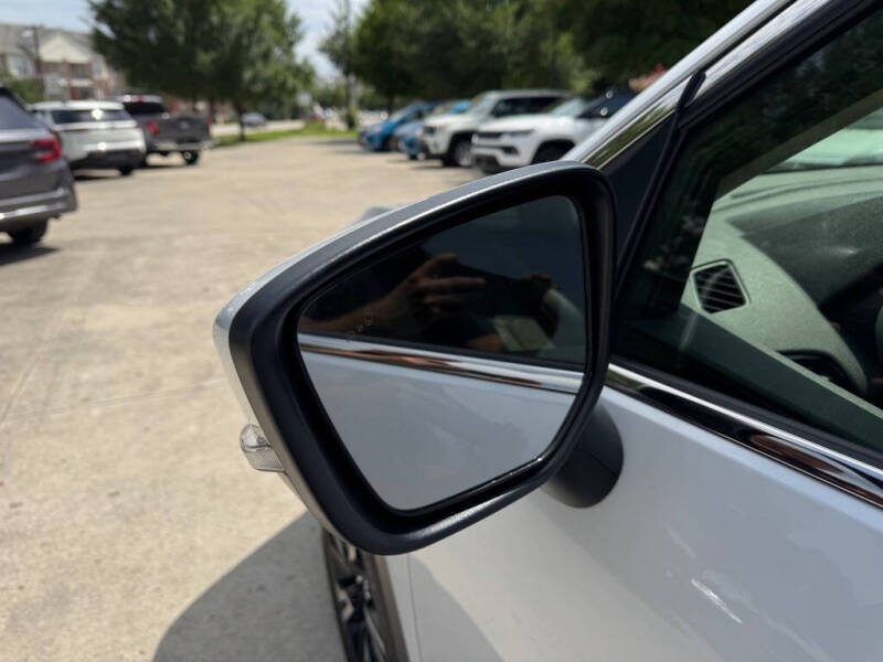 2025 Mitsubishi Eclipse Cross SE
