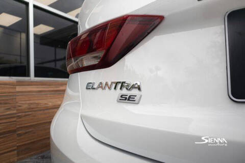 2018 Hyundai Elantra