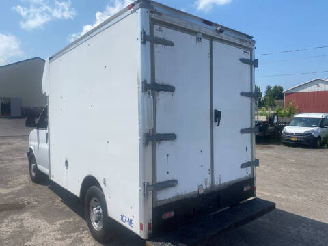 2017 Chevrolet Express 3500