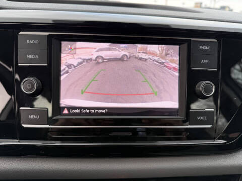 2024 Volkswagen Taos S