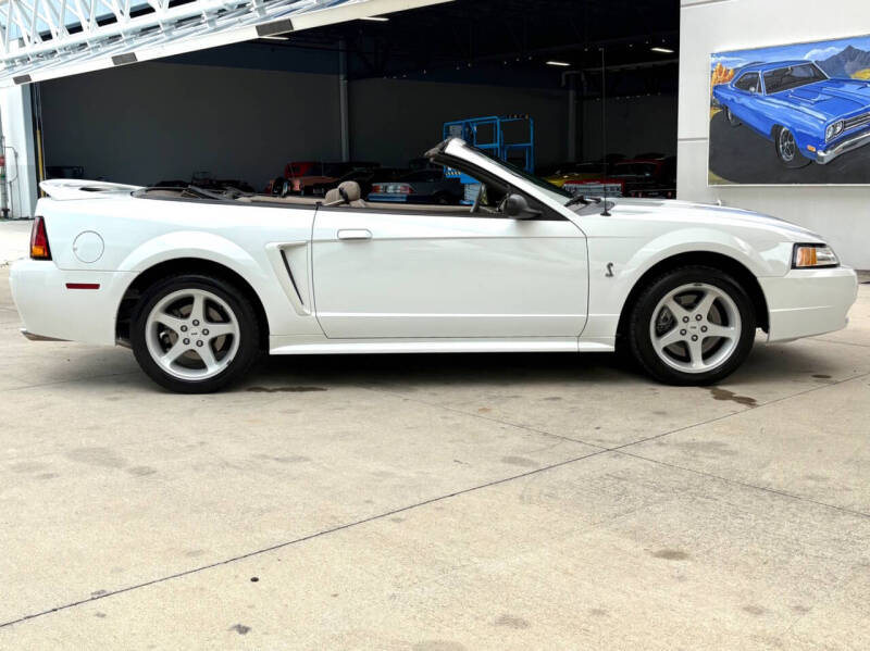 1999 Ford Mustang SVT Cobra