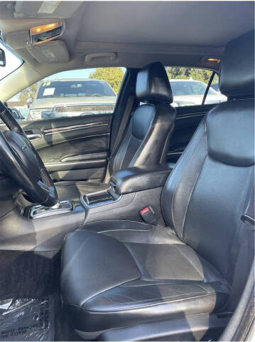 2018 Chrysler 300 Limited