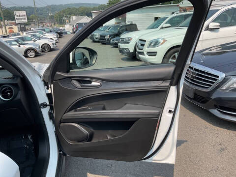 2020 Alfa Romeo Stelvio