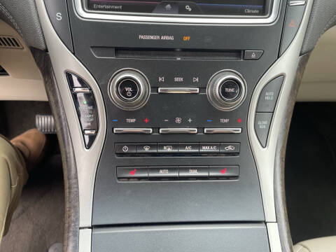 2016 Lincoln MKX Select