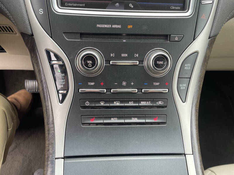 2016 Lincoln MKX Select