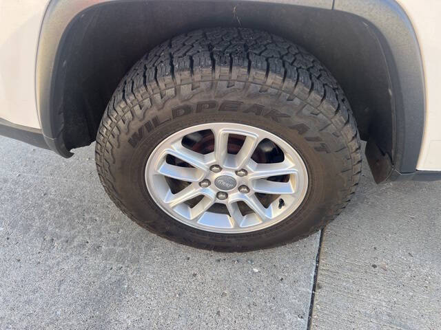 2018 Jeep Grand Cherokee Laredo E