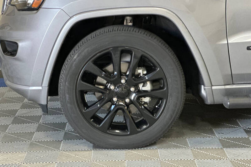 2020 Jeep Grand Cherokee