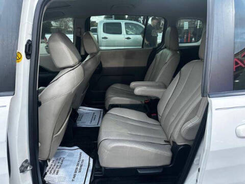 2014 Mazda MAZDA5 Grand Touring