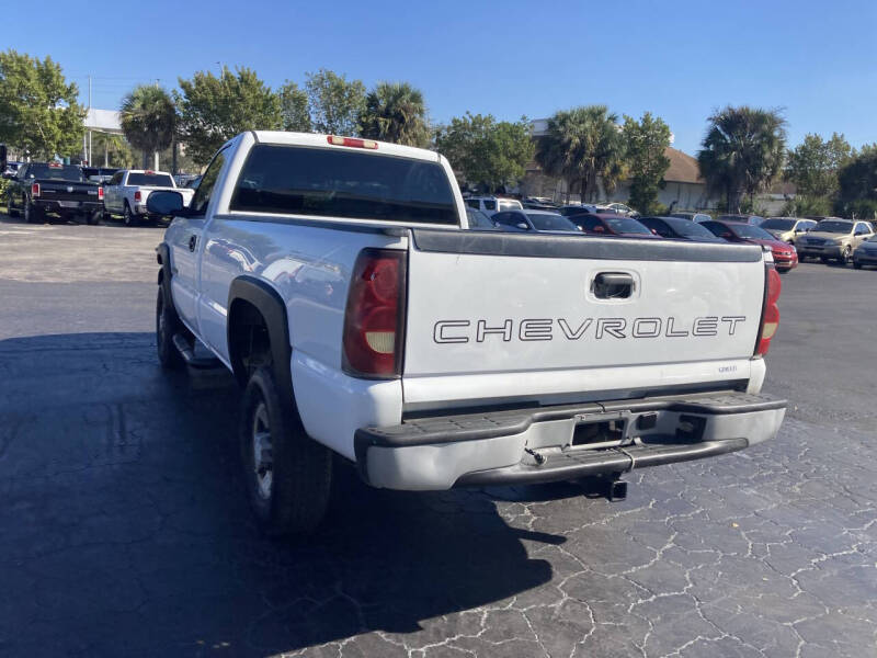 2006 Chevrolet Silverado 2500HD Work Truck
