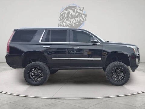 2019 Cadillac Escalade Platinum