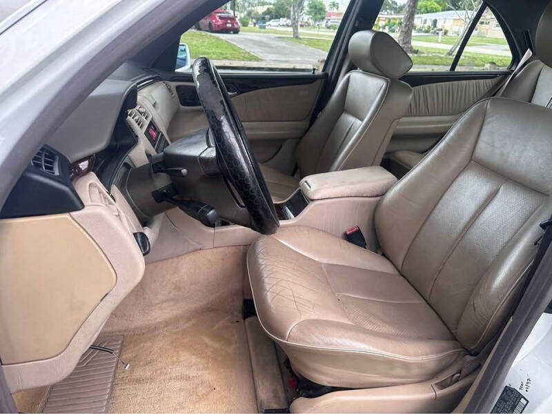 1997 Mercedes-Benz E-Class E 300D