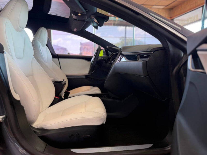 2020 Tesla Model S Long Range Plus