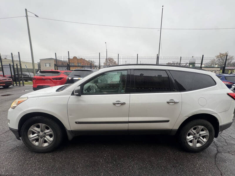 2010 Chevrolet Traverse LS