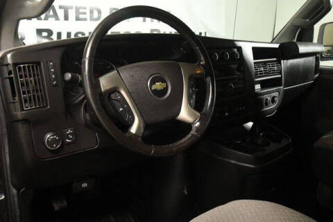 2017 Chevrolet Express LT 3500