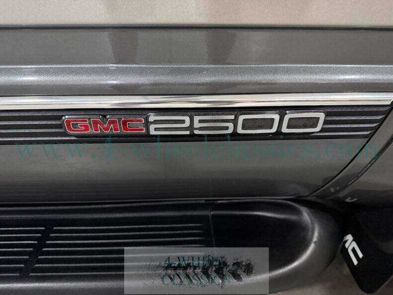 1999 GMC Suburban