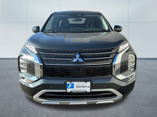 2025 Mitsubishi Outlander PHEV SE