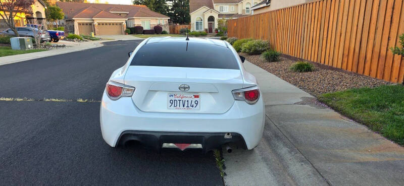 2013 Scion FR-S