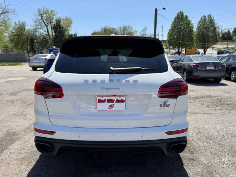 2016 Porsche Cayenne