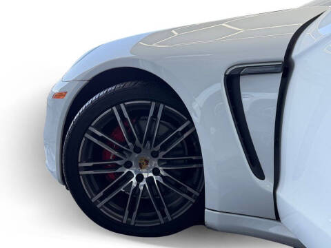 2015 Porsche Panamera