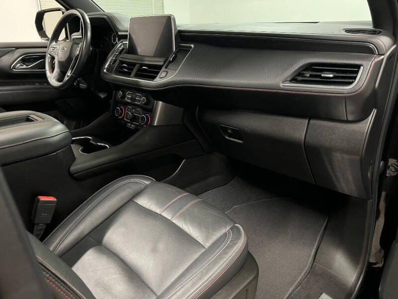 2021 Chevrolet Suburban RST