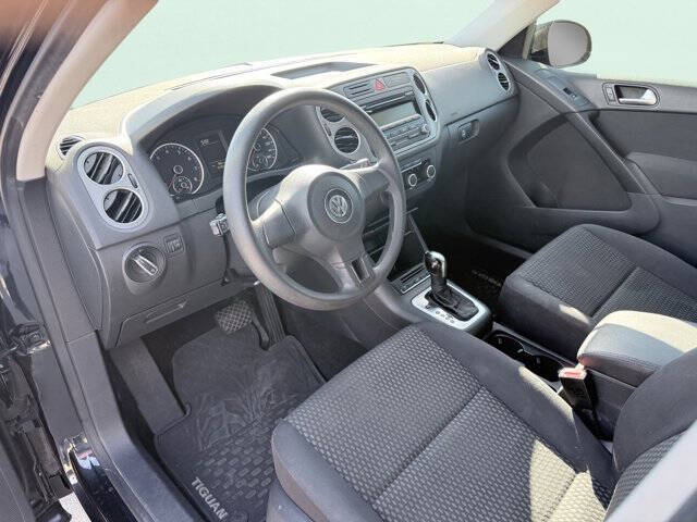 2011 Volkswagen Tiguan S